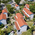Corinthia 2 By Interhome Apartament *