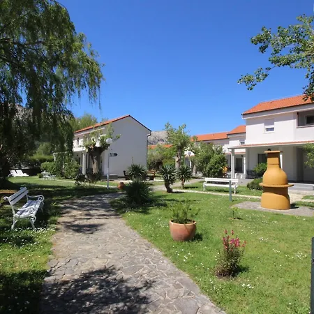 Corinthia 2 By Interhome Apartament Baška