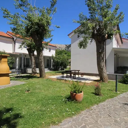 Corinthia 2 By Interhome *