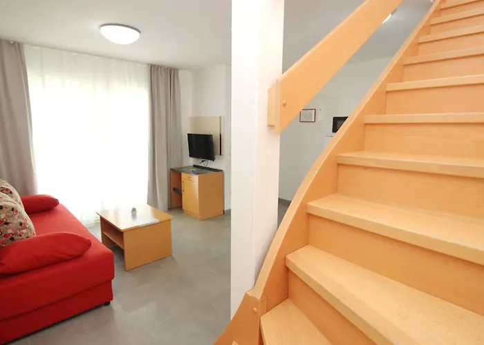 Corinthia 2 By Interhome באסקה