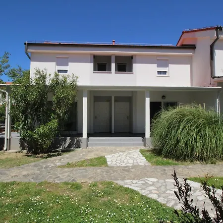 Corinthia 2 By Interhome * Baška