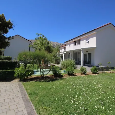 Corinthia 2 By Interhome * Baška