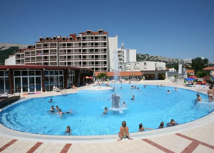 Corinthia 2 By Interhome Apartamento